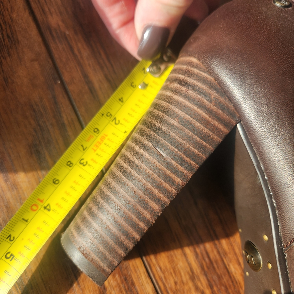 UGG Brown Leather Heeled Ankle Boots with Knit Cuff 9 - Picture 7 of 8